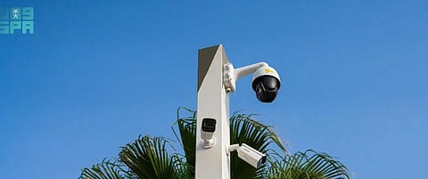 رصد 5 مخالفين بأنظمة الرقابة الذكية بحدائق الرياض واتخاذ إجراءات نظامية بحقهم