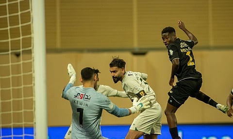 الحزم يتغلّب على ضمك بهدفين مقابل هدف في دوري المحترفين السعودي