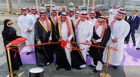 
برعاية وزير الصناعة.. شركة سنيورة للصناعات الغذائية تدشّن في جدة مصنعها الجديد باستثمار يصل الى 150 مليون ريال
