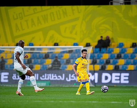 التعاون والأخدود