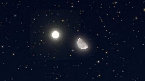 اليوم.. «فلكية جدة» ترصد اصطفاف القمر الأحدب مع نجوم التوأمين 