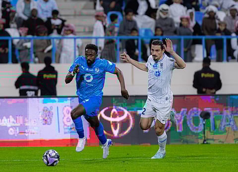 نيوم والأخدود