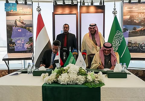 محلل سياسي: مشاريع البرنامج السعودي تسهم في تعافي اقتصاد اليمن