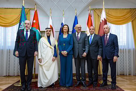 وزراء خارجية المملكة والأردن ومصر والبحرين وقطر يعقدون جلسة مباحثات موسعة مع نائبة رئيس الوزراء وزيرة خارجية سلوفينيا 