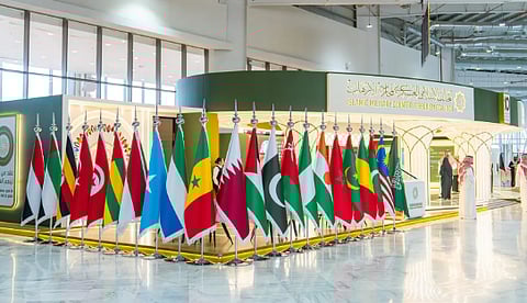 «التحالف الإسلامي» يستعرض مبادراته الاستراتيجية في معرض الدفاع العالمي