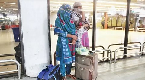 محام يوضح عقوبة تأجير العمالة المنزلية لآخرين  