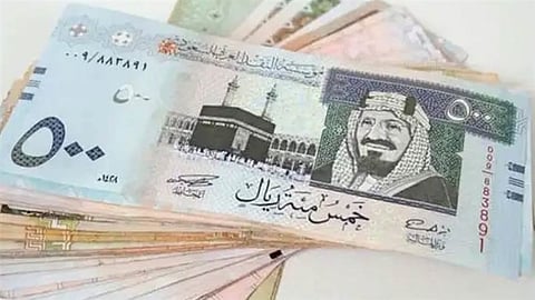 سعر الريال مقابل الدولار والعملات الأجنبية اليوم الخميس 24-8-1447