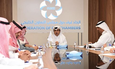 نمو متوقع للاقتصاد الخليجي إلى 4.5% في 2026 بدعم من التنويع الاقتصادي والتقنية والطاقة المتجددة