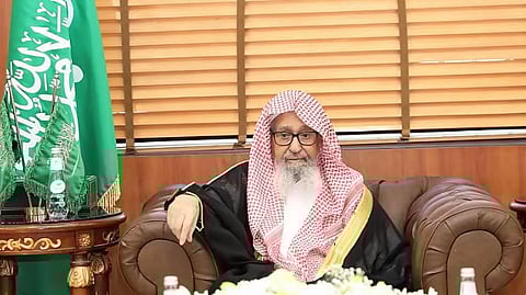 مفتي عام المملكة يشكر القيادة على إطلاق الحملة الوطنية للعمل الخيري عبر «إحسان»