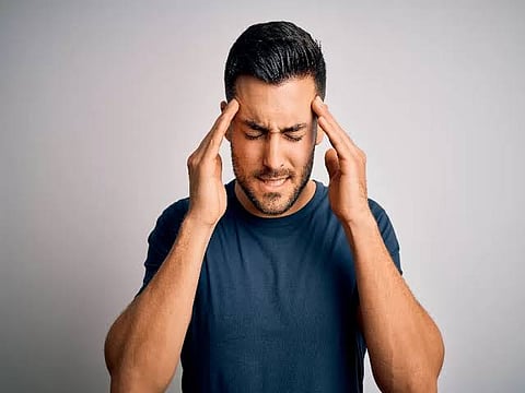 استشاري: صداع أول يوم في رمضان «ظاهرة معروفة».. وهذه أسبابها وطرق تفاديها