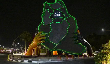 حائل تكتسي حلة وطنية تمزج بين رمزية التأسيس وأجواء رمضانية