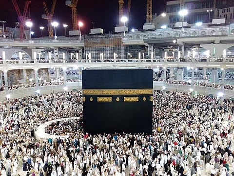 القوات الخاصة للأمن والحماية تشارك بتنظيم العمرة بشهر رمضان