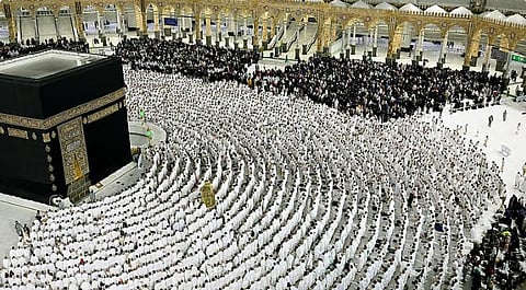 «الشؤون الإسلامية» تهيب المصلين عدم اصطحاب الأطفال غير المميزين الذين لا يدركون حرمة المسجد