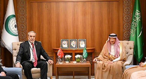 «الخريجي» يستعرض مع نظيره التركي العلاقات الثنائية والمستجدات على الساحة الإقليمية 