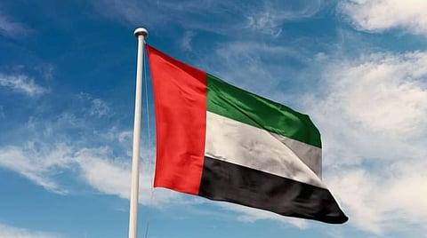 الإمارات تعلن إغلاق سفارتها في إيران وسحب سفيرها وبعثتها الدبلوماسية