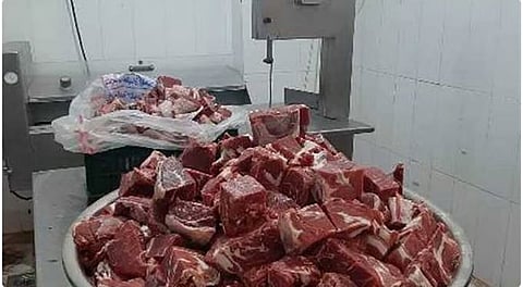 أمانة جدة: إتلاف 1,100 كجم لحوم فاسدة وضبط أكثر من 4 آلاف عبوة تالفة 