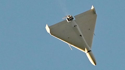 سقوط صواريخ وطائرات مسيرة إيرانية قرب مطار ناختشيفان بأذربيجان