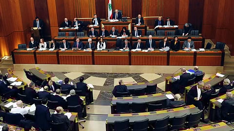 تمديد ولاية مجلس النواب اللبناني لمدة عامين