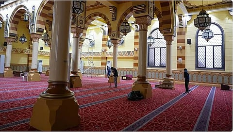 تهيئة الجوامع الكبرى في المدينة المنورة لاستقبال المعتكفين خلال العشر الأواخر من رمضان