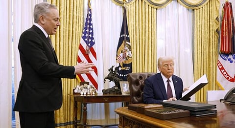 مستشار في البيت الأبيض: علينا إعلان النصر والانسحاب من الحرب مع إيران