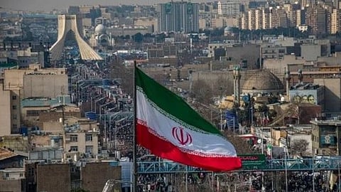 رويترز: إيران تطالب بإنهاءٍ دائم للهجمات وتقديم تعويضات ضمن أي اتفاق لوقف إطلاق النار