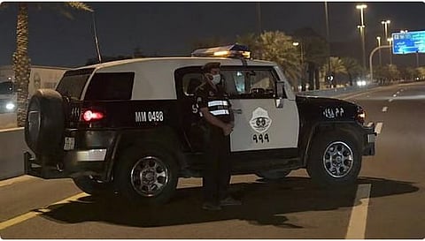 ضبط 5 مقيمين لممارستهم التسول في الرياض 