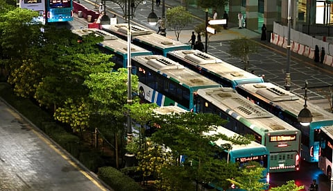 تبكير تشغيل النقل الترددي إلى المسجد النبوي يوم ختم القرآن