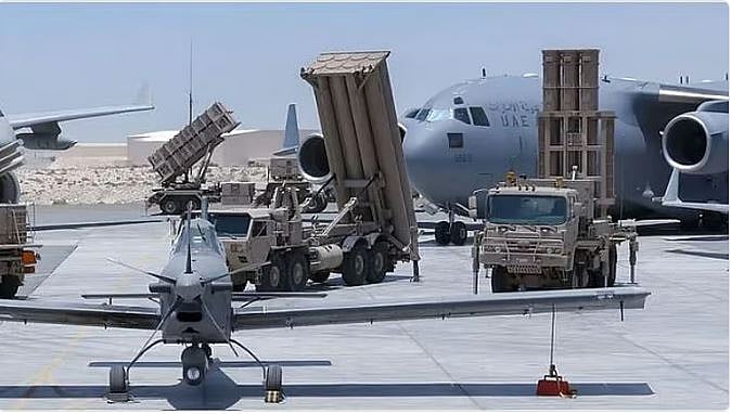 الدفاعات الجوية الإماراتية تتعامل مع 5 صواريخ باليستية و17 طائرة مسيرة قادمة من إيران