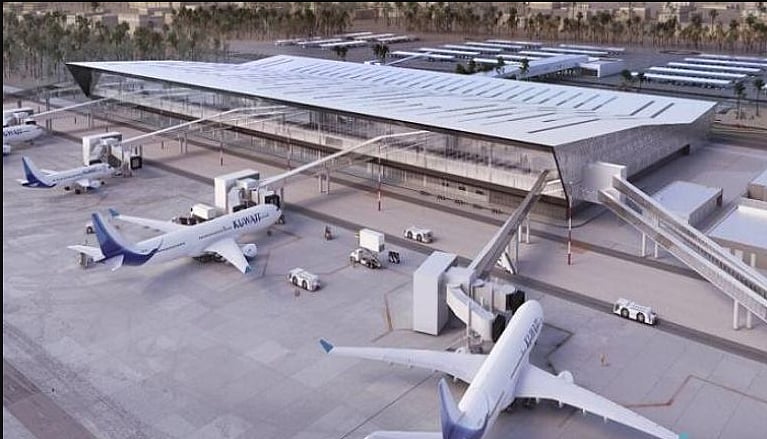 طائرات مسيرة تستهدف خزان وقود بمطار الكويت الدولي