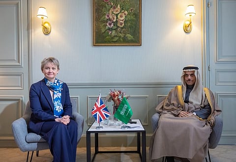 وزير الخارجية يبحث المستجدات على الساحة الإقليمية مع نظرائه في بريطانيا وألمانيا وإيطاليا