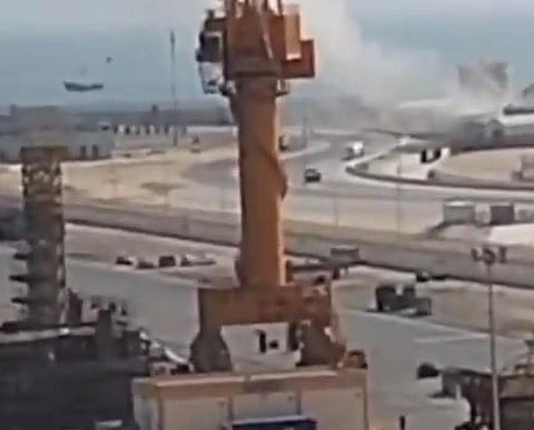 سلطنة عمان: تسجيل إصابة باستهداف ميناء صلالة بمُسيّرتين  