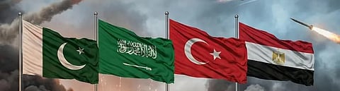 وزير الخارجية ونظراؤه في مصر وتركيا وباكستان يجرون مباحثات حول التصعيد في المنطقة