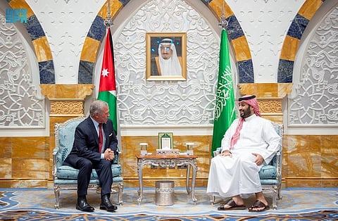 سمو ولي العهد يلتقي ملك الأردن