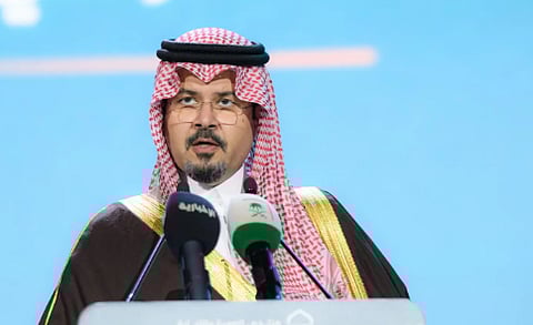 أمير المدينة المنورة يرعى حفل افتتاح أعمال منتدى العمرة والزيارة في نسخته الثالثة