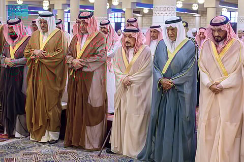 صلاة الميت على الأميرة الجوهرة بنت فيصل بن عبدالله