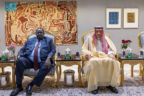 نائب وزير الخارجية يستقبل وفدًا رسميًّا من جمهورية جنوب السودان لدى وصولهم الرياض