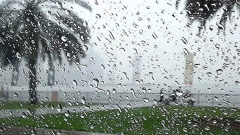 «الدفاع المدني»: استمرار هطول الأمطار الرعدية على معظم المناطق حتى الجمعة  