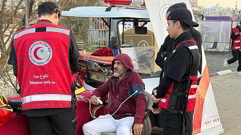 هيئة الهلال الأحمر السعودي بالباحة تُفعّل مبادرة «بالصحة والعلم نرتقي» بمشاركة واسعة لتعزيز الوعي المجتمعي