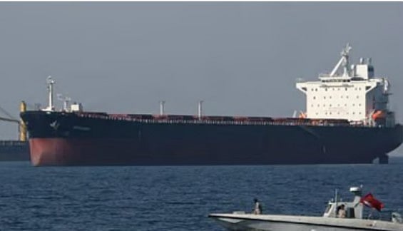 وكالة تاس عن مصدر إيراني: طهران لن تسمح بمرور أكثر من 15 سفينة يوميا عبر مضيق هرمز