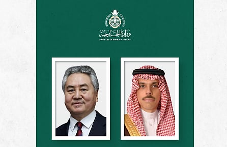 بن فرحان يبحث مستجدات الأحداث في المنطقة مع وزير خارجية قرغيزستان