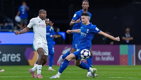 الهلال والسد