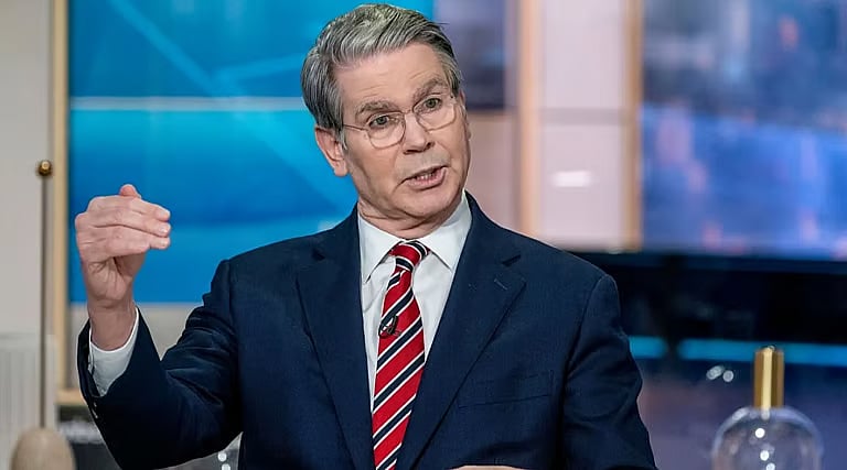 الخزانة الأمريكية: طلبنا من جيران إيران بالخليج التدقيق بشأن أي أموال إيرانية في بنوكهم