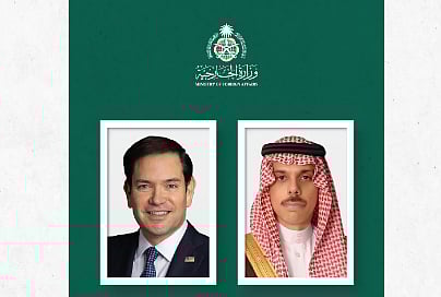 وزير الخارجية يبحث مستجدات الأوضاع في المنطقة مع نظيره الأمريكي