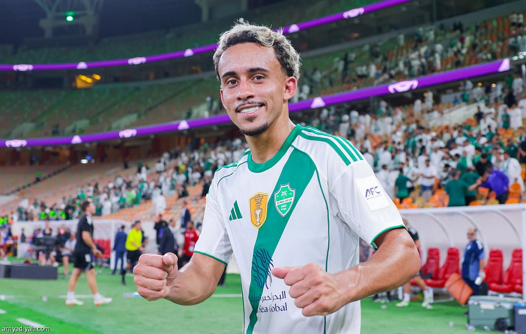 نجم الأهلي لـ«عاجل»: تجاوزنا بطل ماليزيا بـ «الشخصية».. وعيننا على اللقب