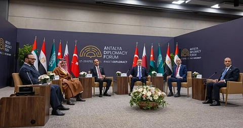 وزير الخارجية يشارك في الاجتماع الوزاري لمجموعة الثمانية بشأن غزة في أنطاليا