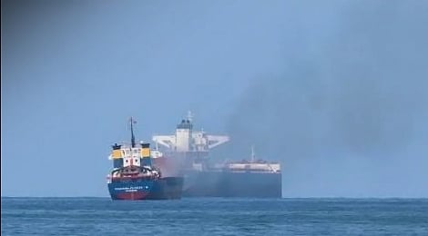 تعرض سفينة حاويات لهجوم بمقذوف قبالة سواحل عُمان