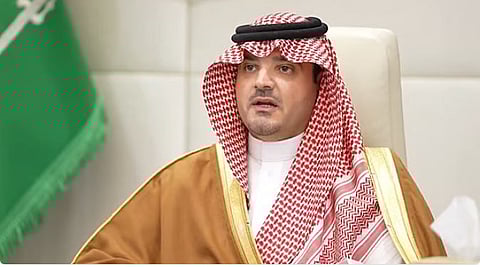 وزير الداخلية يعتمد الخطة الاستراتيجية لمركز أبحاث الجريمة