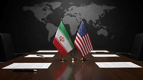 مسؤول إيراني: ندرس بجدية المشاركة بمحادثات السلام مع أمريكا ولم يصدر قرار نهائي 