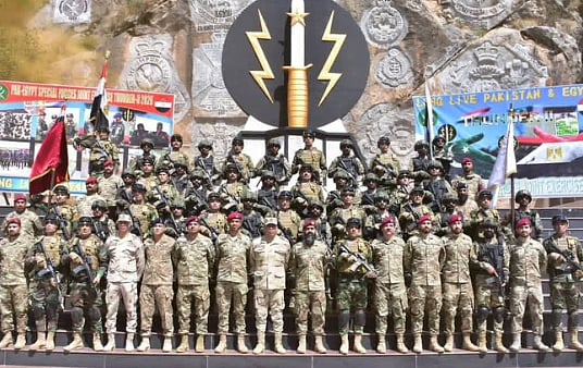 اختتام تمرين عسكري مشترك بين باكستان ومصر في مجال مكافحة الإرهاب