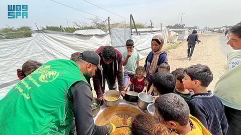 وجبات غذائية ساخنة